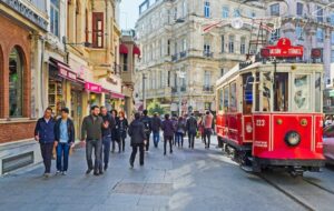 Read more about the article How to get around in Istanbul